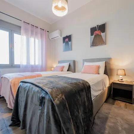 Unique Sunset Apartment